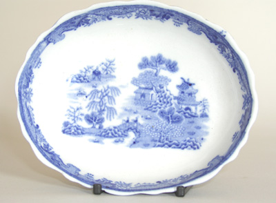 Dish oval c1900
